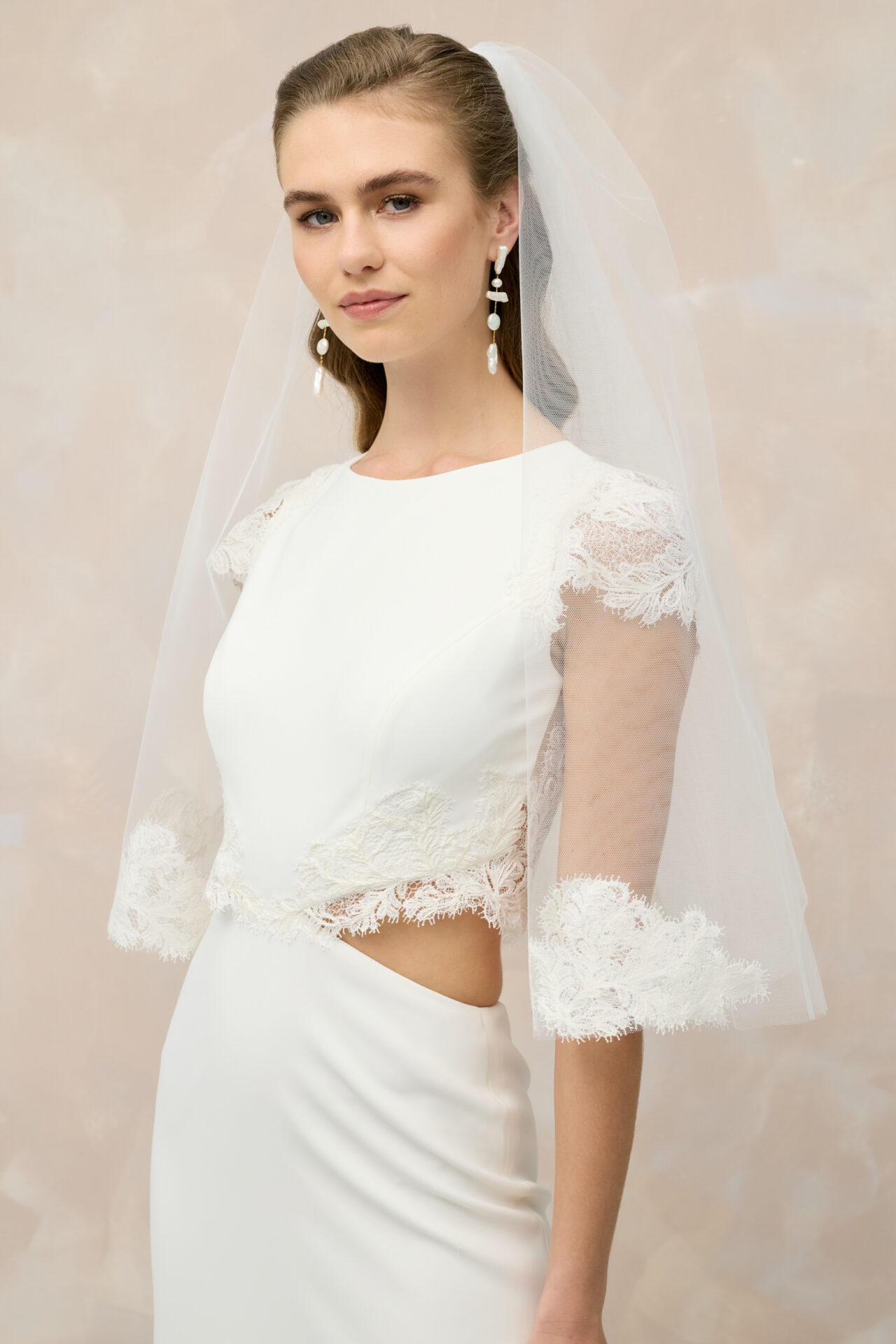 Brautfreundin Brautmode Mönchengladbach NRW Marylise Brautkleid Fit&Flare mit Schleier