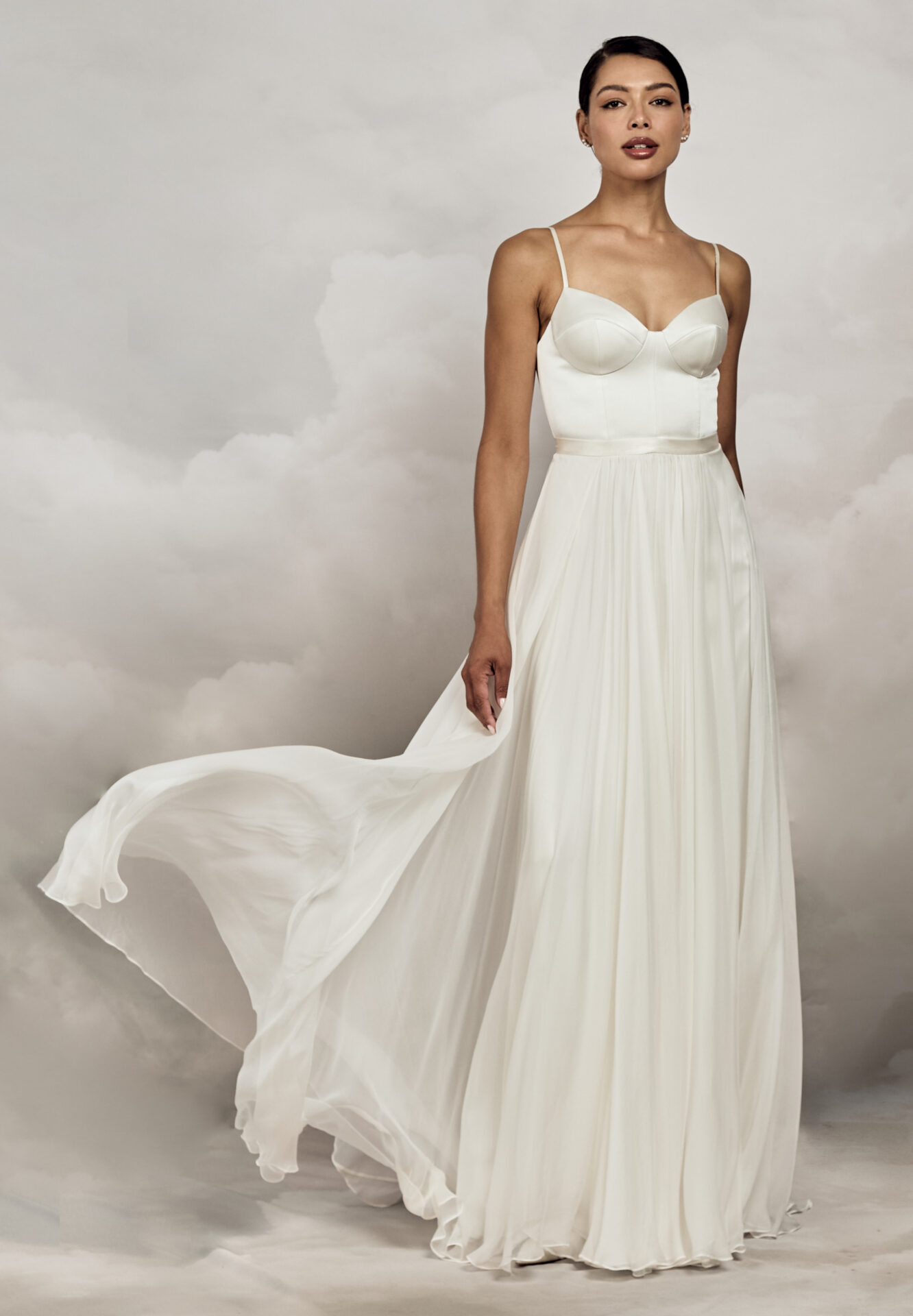 Brautfreundin Brautmode Mönchengladbach NRW Zweiteiler Rock und Brauttop Catherine Deane