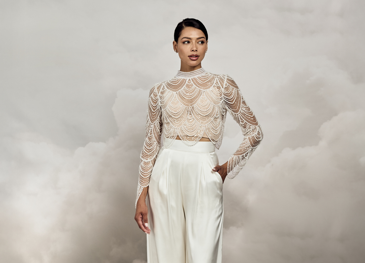 Brautfreundin Brautmode Mönchengladbach Satin Hose mit Perlentop