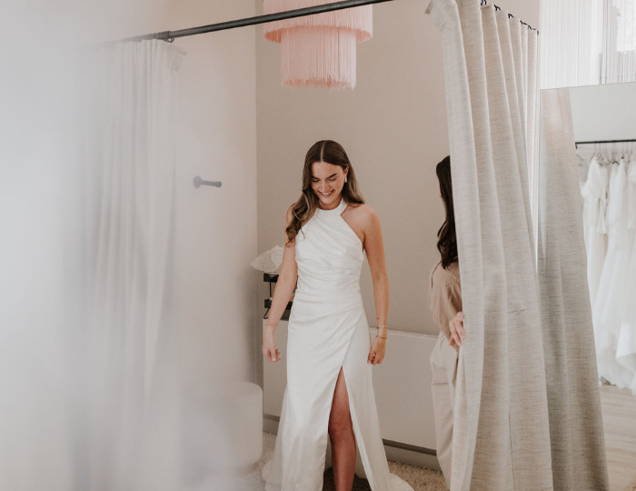 Brautfreundin Brautmode Mönchengladbach NRW Brautkleidanprobe