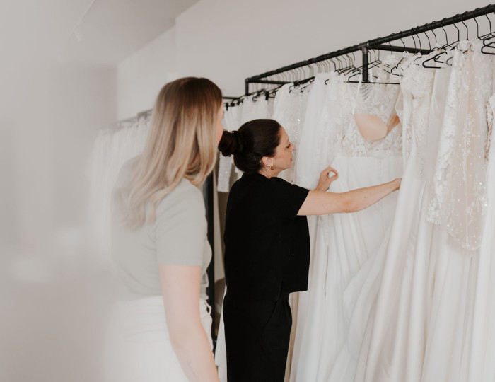 Brautfreundin Brautmodeboutique Mönchengladbach NRW kostenfreie Brautanprobetermine
