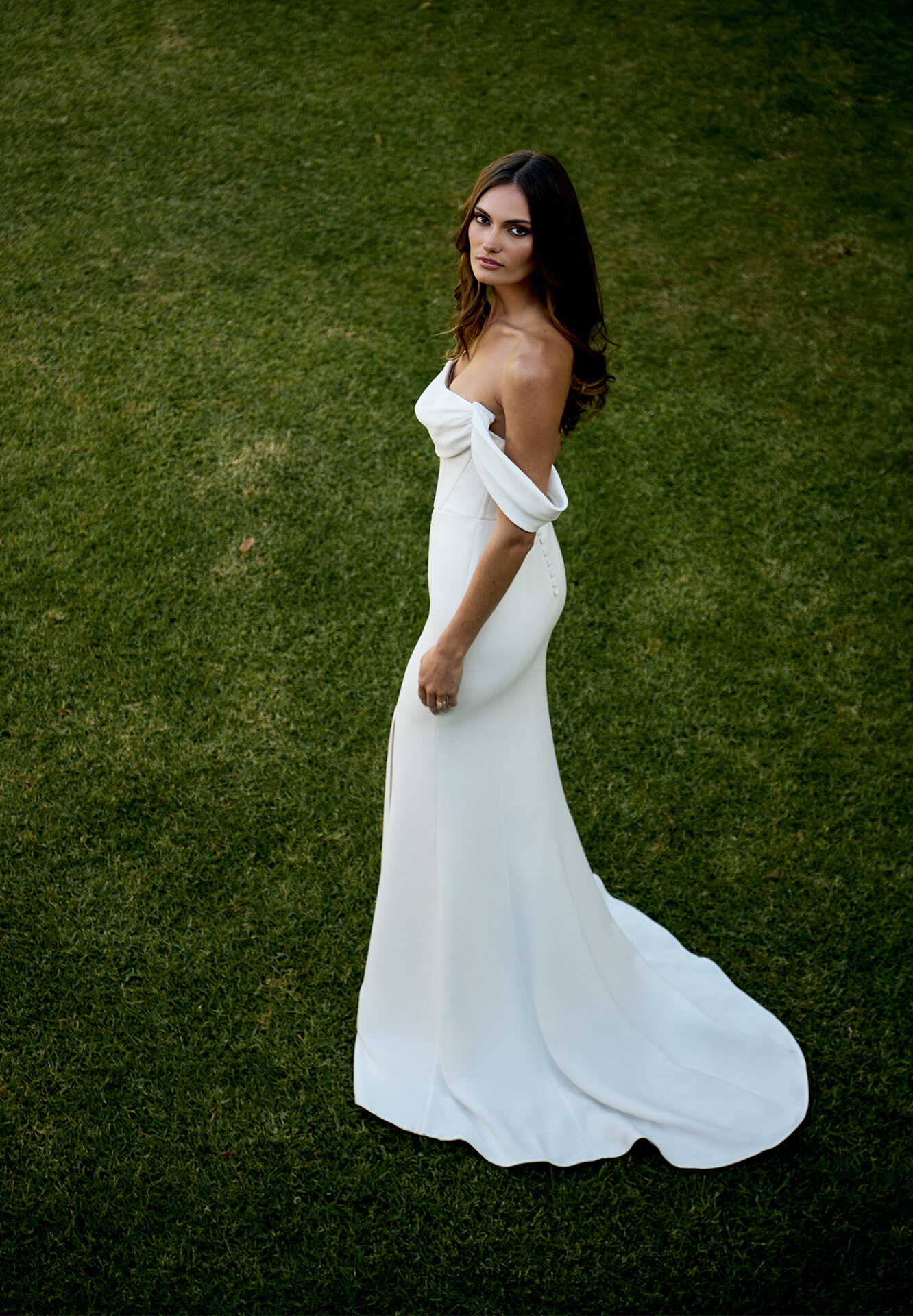 Catherine Deane modernes Brautkleid Rückenansicht